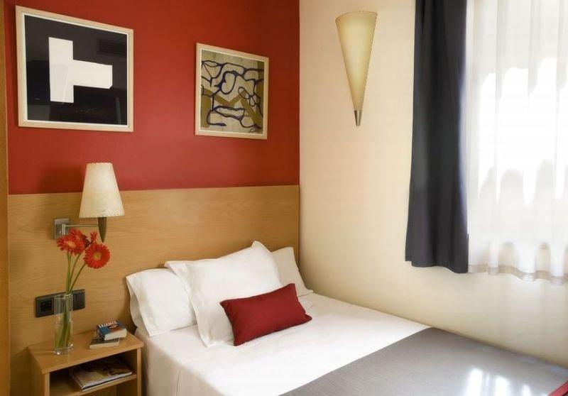H10 Raco Del Pi Hotel Barcelona Room photo